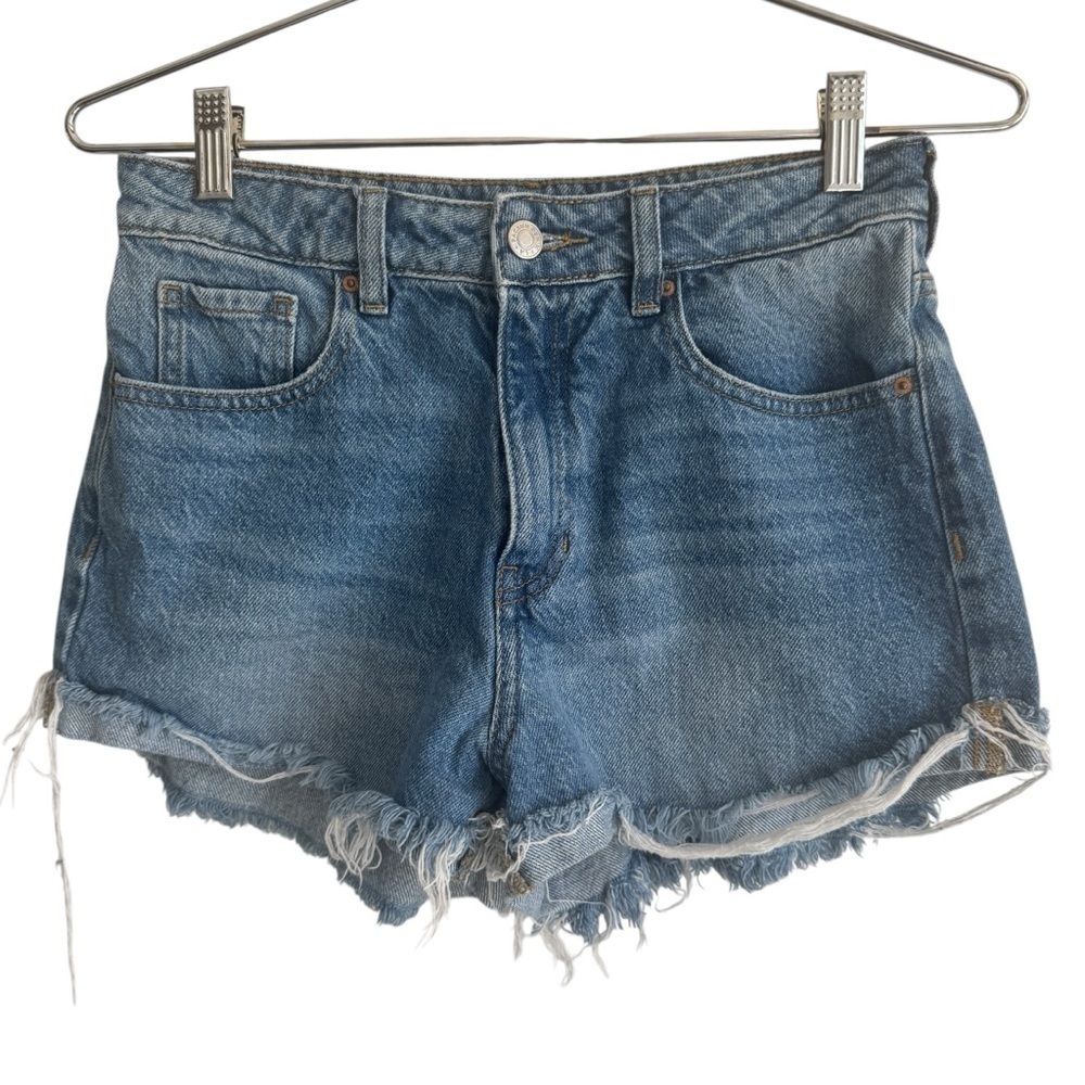 Pacsun Denim Mom Short, Size 27